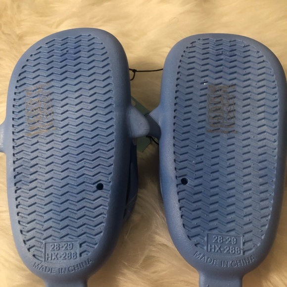 Blue Shark Sandals w/ Strap size L9/10 NWT - Picture 5 of 5